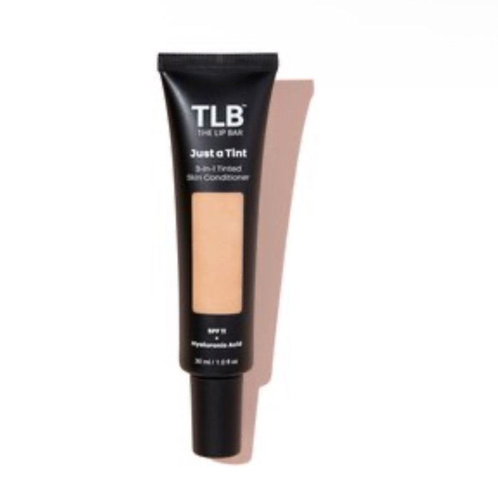 Just a Tint 3-in-1 Tinted Skin Conditioner - NIB